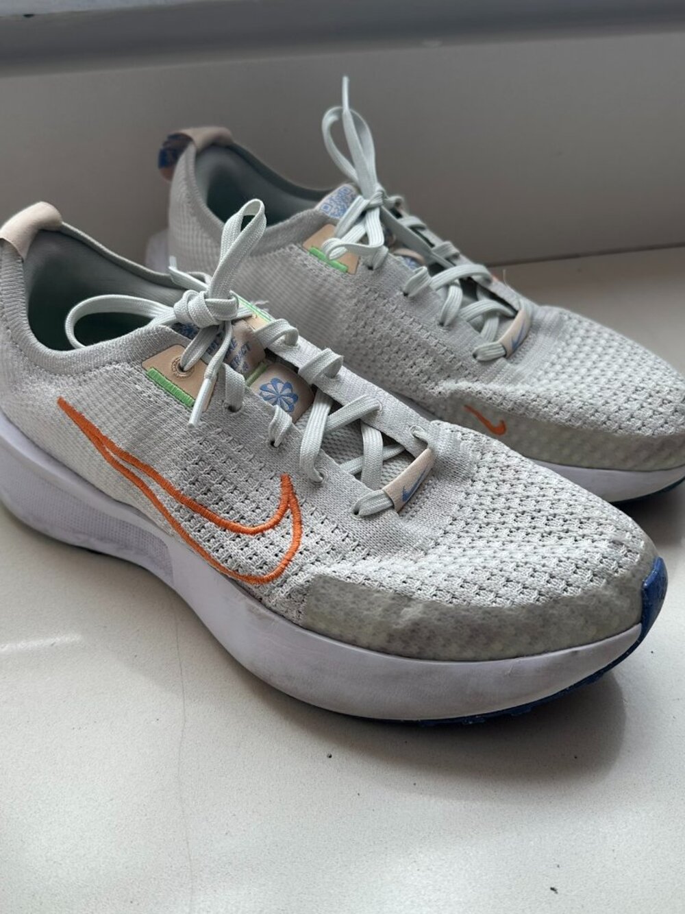 Nike Interact Run Womens Road Running Shoes 9 FD2292-001 Foam Grey Orange